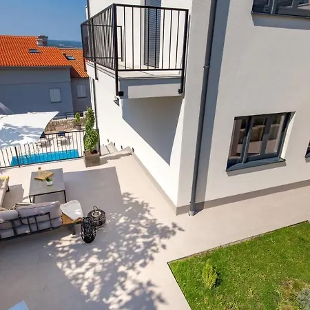 Frankola With Swimming Pool * Crikvenica